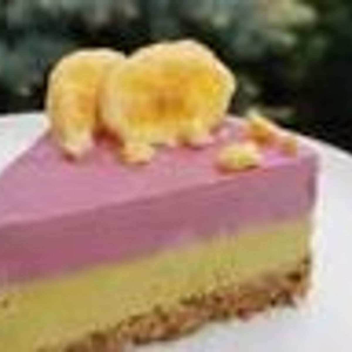 Felie raw vegană cu fructe de pădure și banană